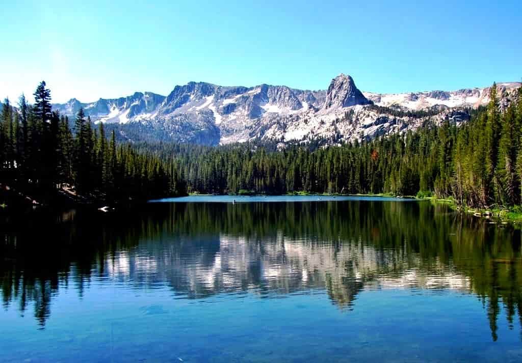 Best Places to Visit in California in February, Mammoth Lakes